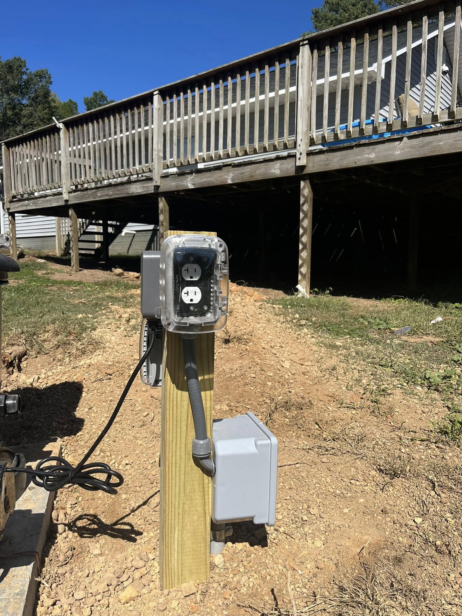 Exterior GFCI pedestal outlet install in residential yard